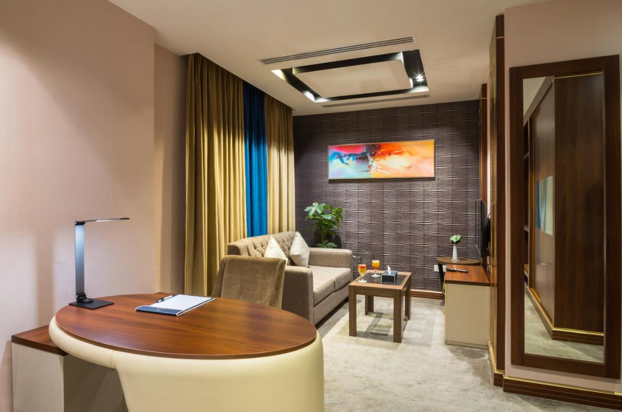 Al Malqa Elite Hotel Riadh Exterior foto
